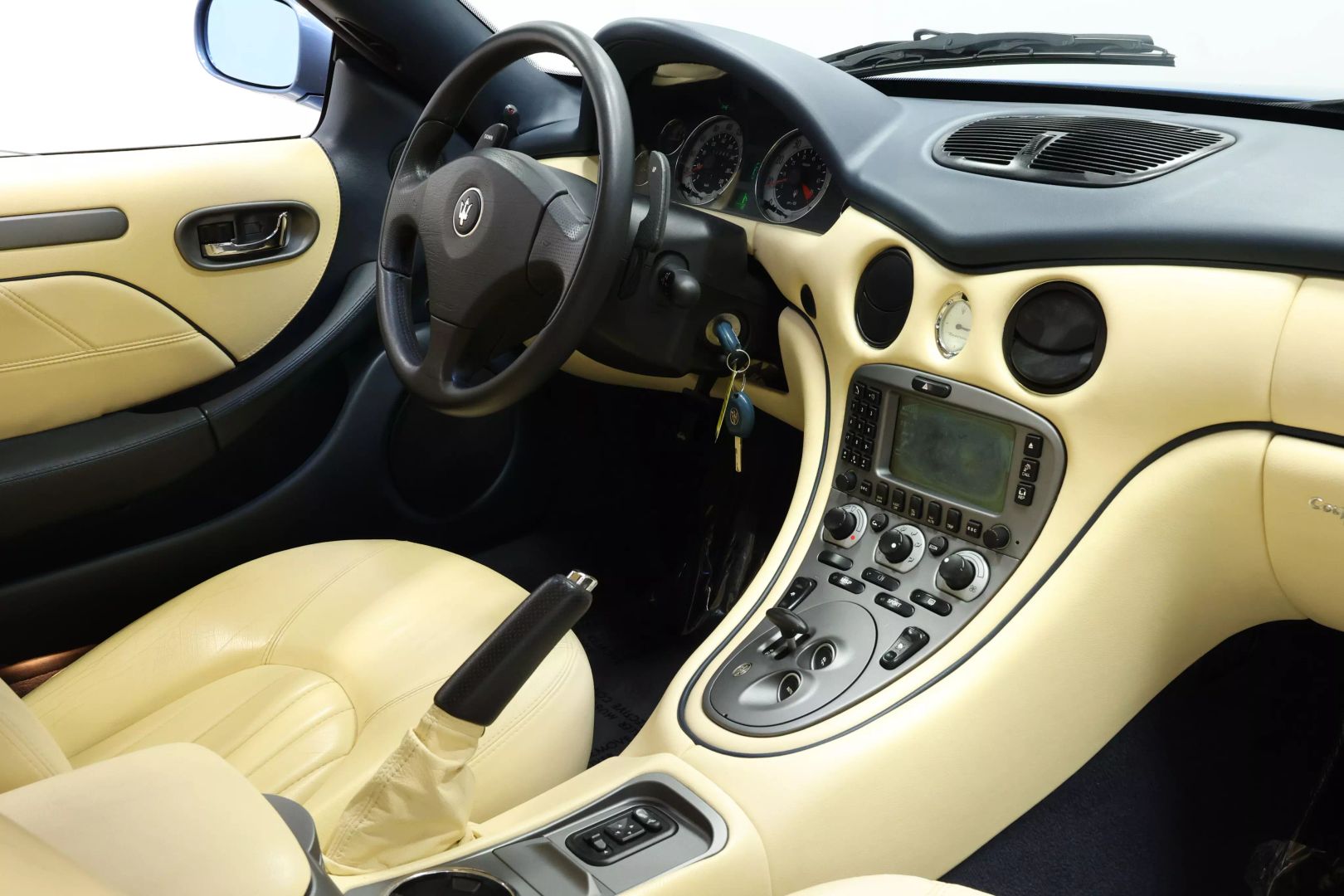 2004 Maserati Coupe - Image 79