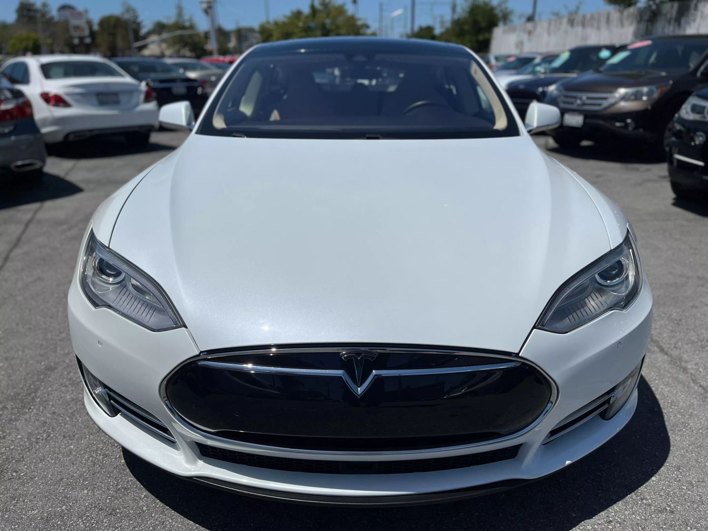 2014 Tesla Model S  Vin: 5yjsa1s11efp57144 Stock Id: P57144 - Image 2