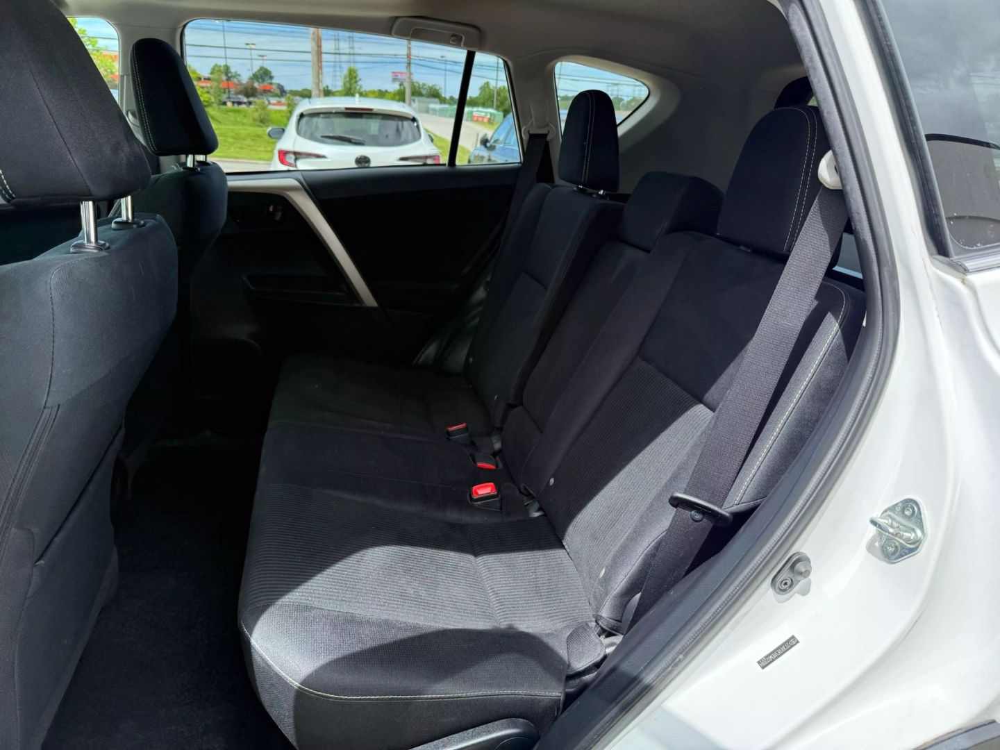 2013 Toyota Rav4 - Image 19