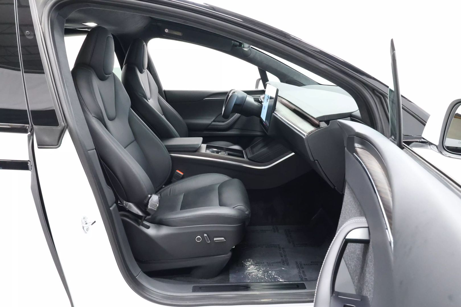 2022 Tesla Model X - Image 83
