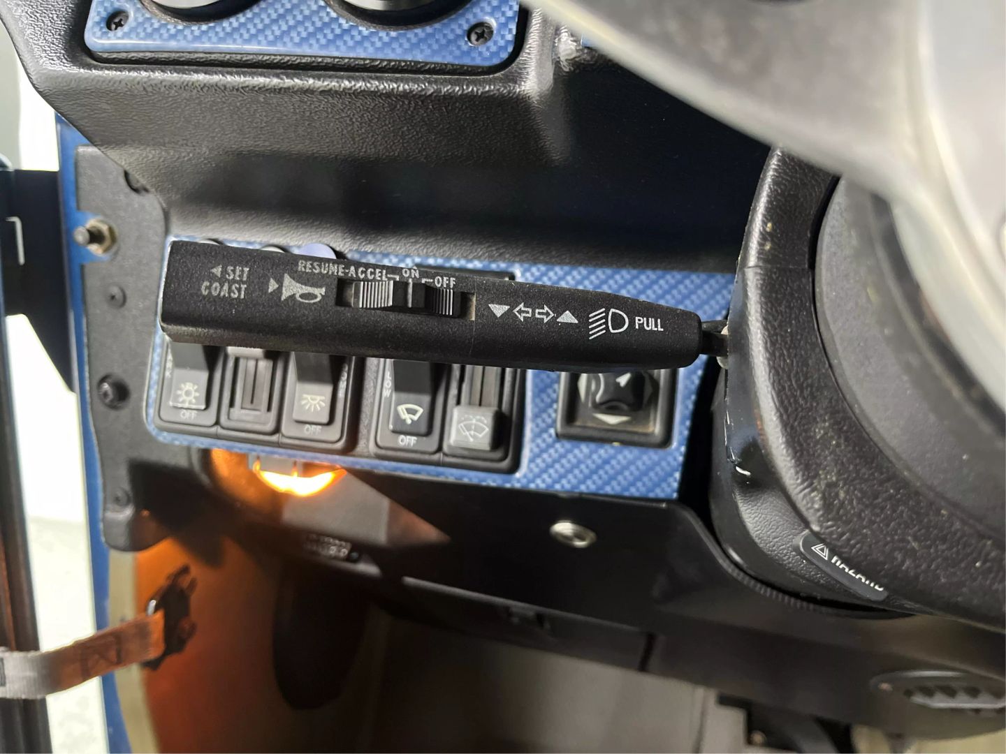 1996 Hummer H1 - Image 30