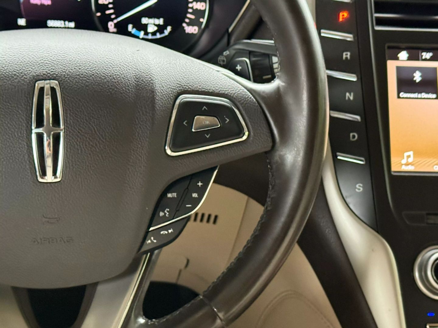 2017 Lincoln Mkc - Image 35