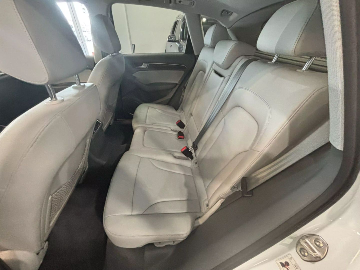 2016 Audi Q5 2.0t Premium Plus Sport Utility 4d - Image 17