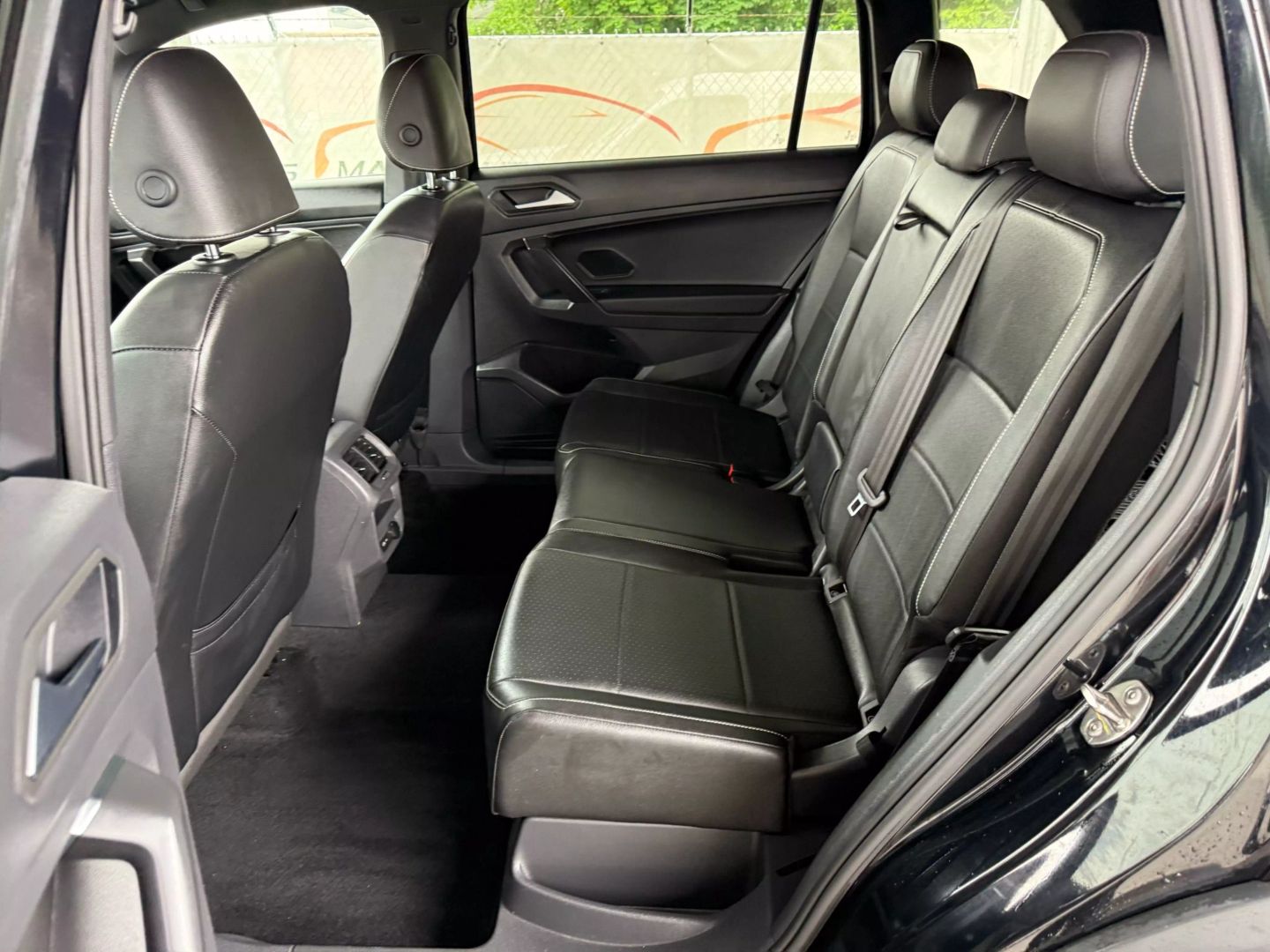 2021 Volkswagen Tiguan - Image 18