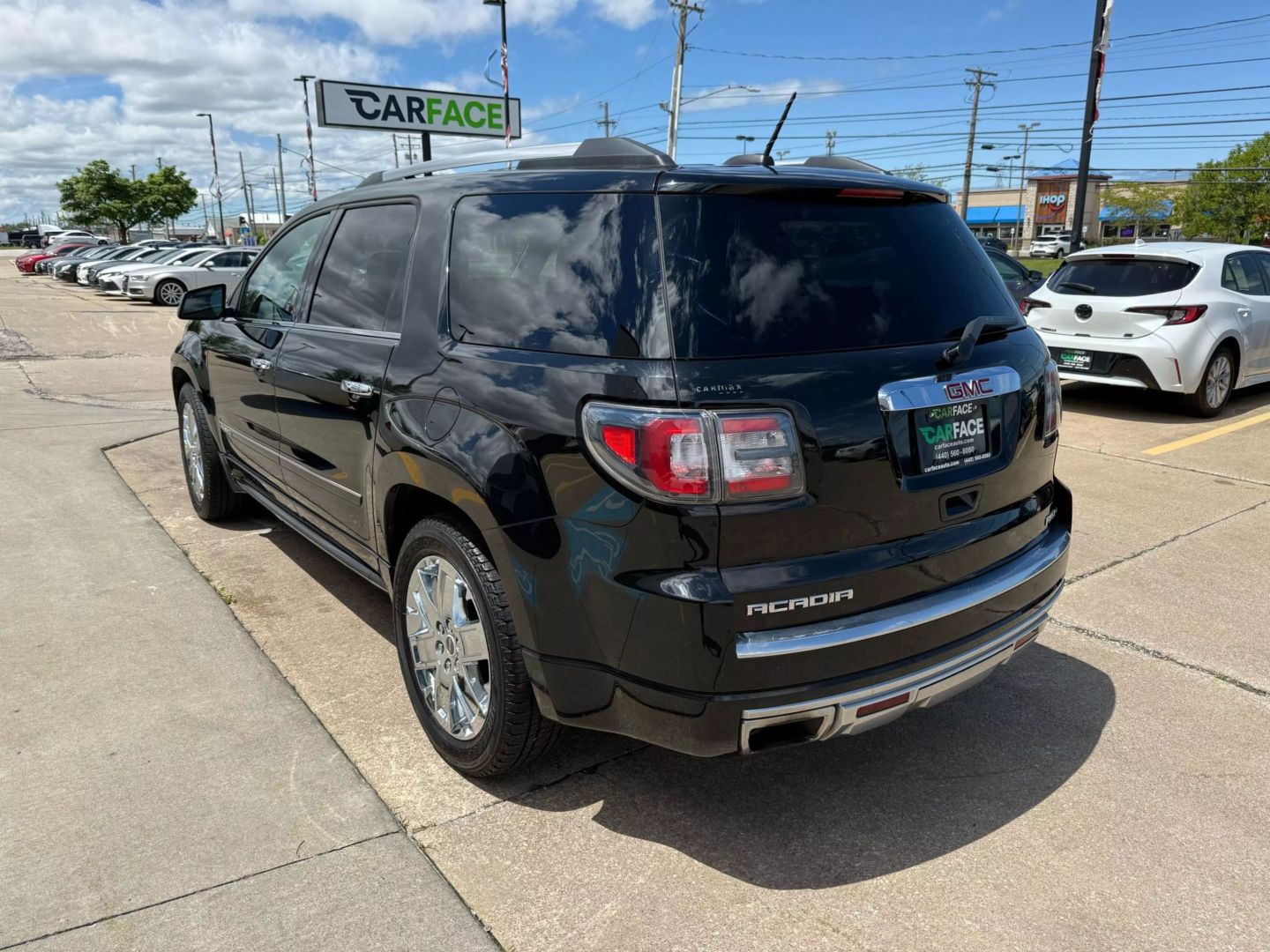 2016 Gmc Acadia - Image 8