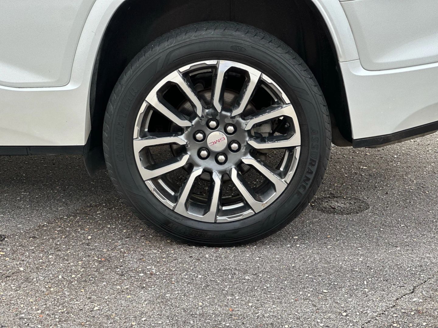 2020 GMC ACADIA SUV V6, 3.6 LITER DENALI SPORT UTILITY 4D