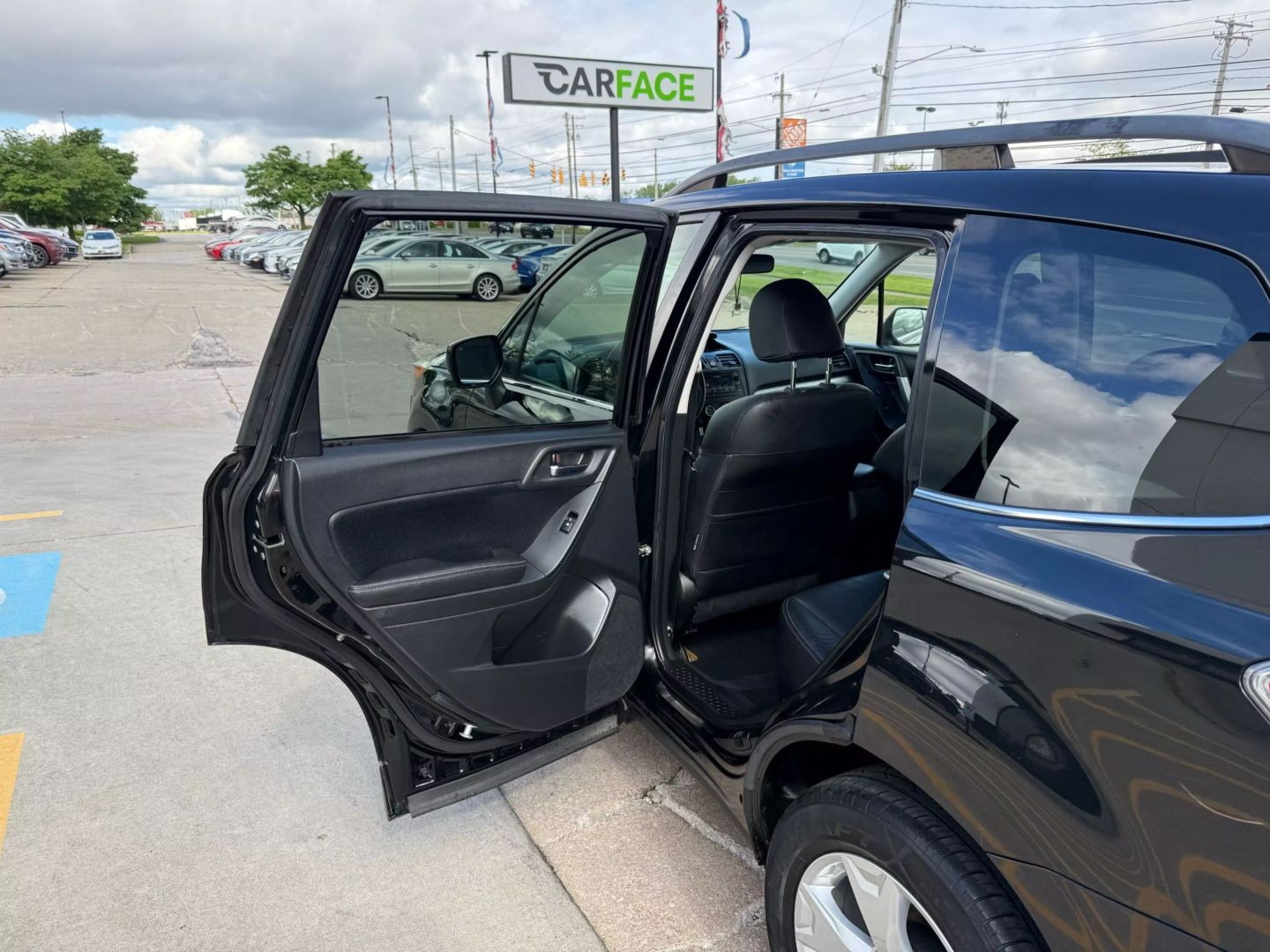 2015 Subaru Forester - Image 21