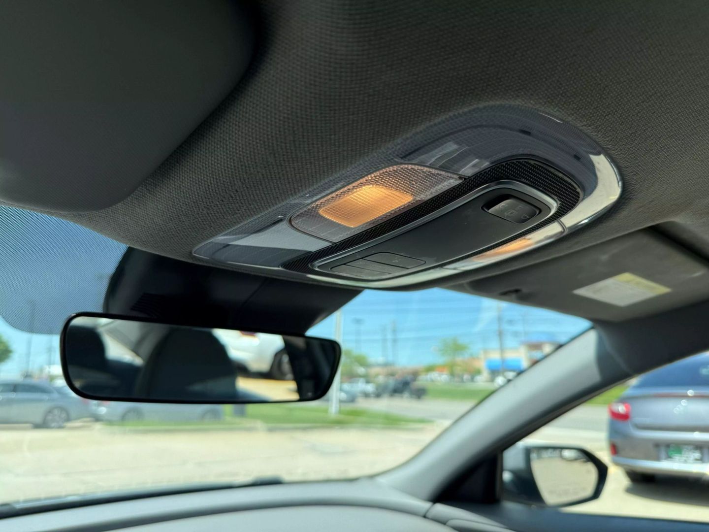 2021 Hyundai Elantra - Image 47