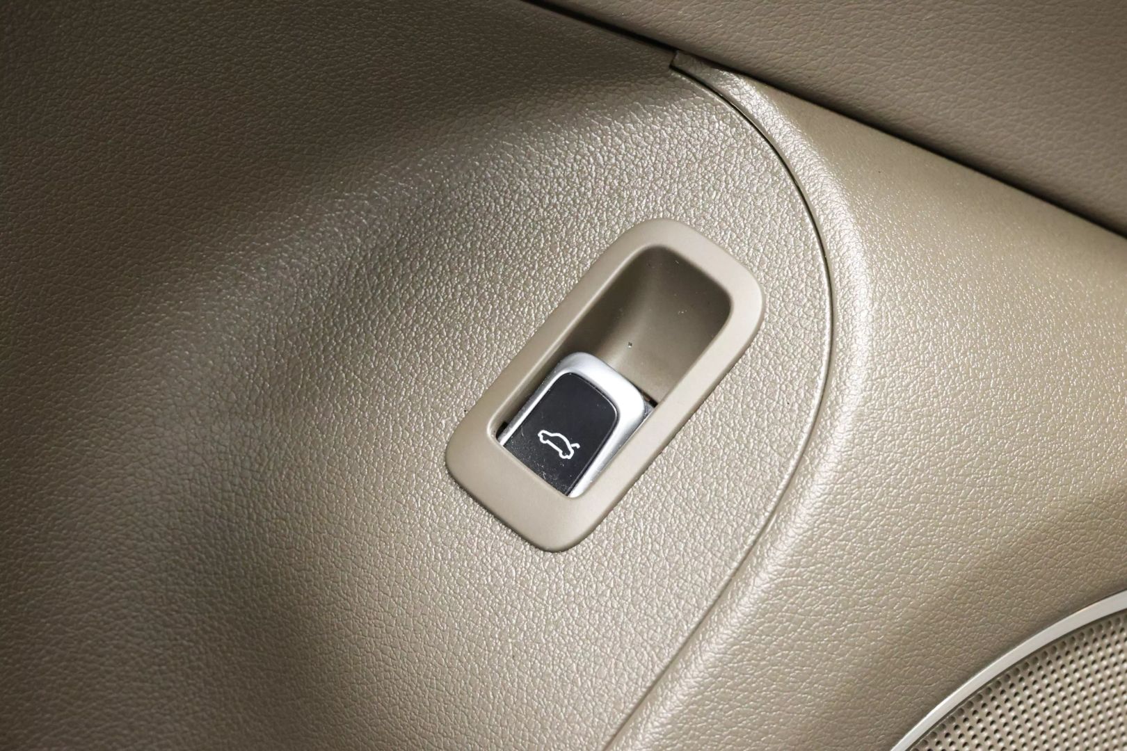 2016 Audi Q5 - Image 14