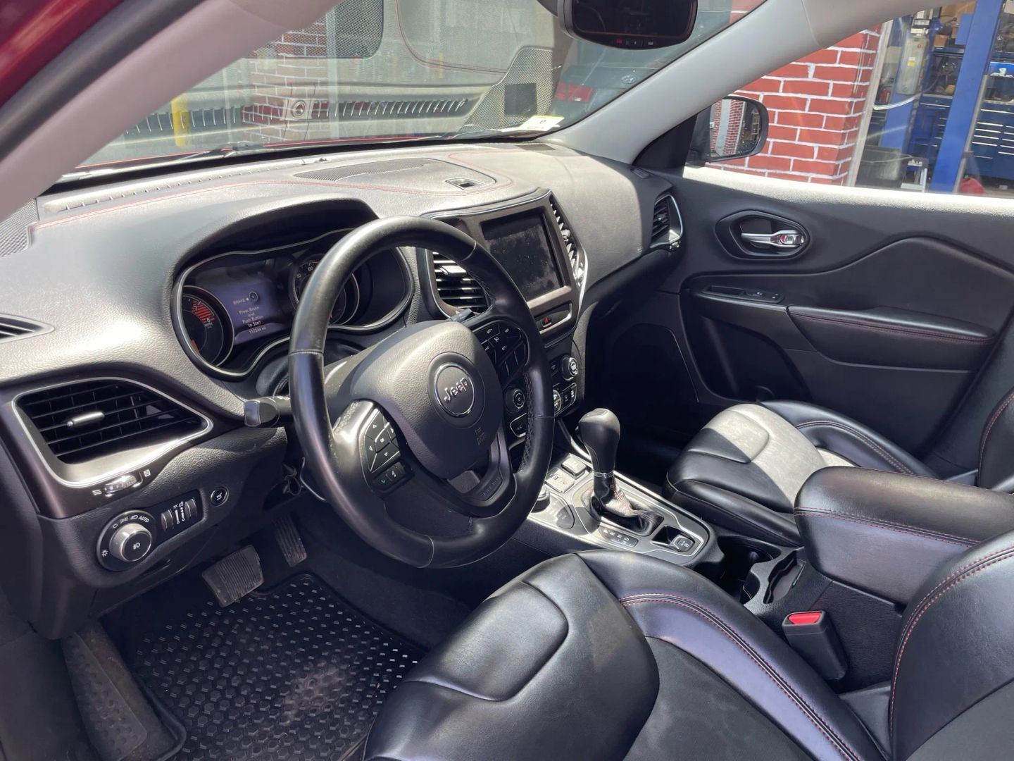 Image 5 of 2020 JEEP CHEROKEE