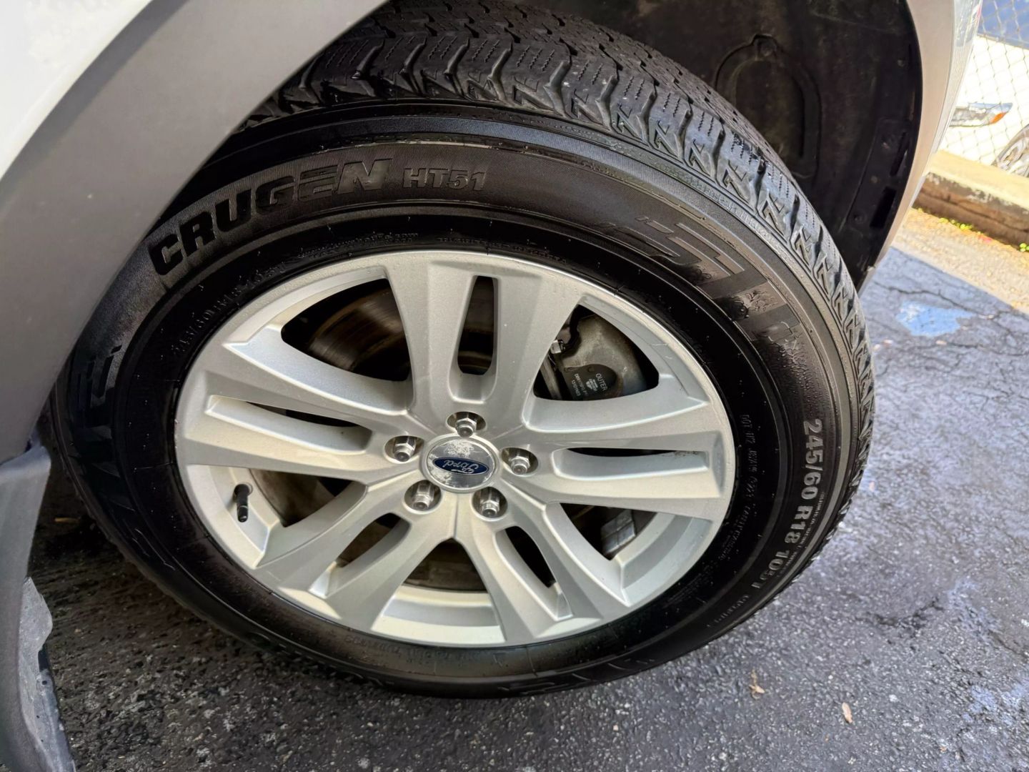 2019 Ford Explorer - Image 49