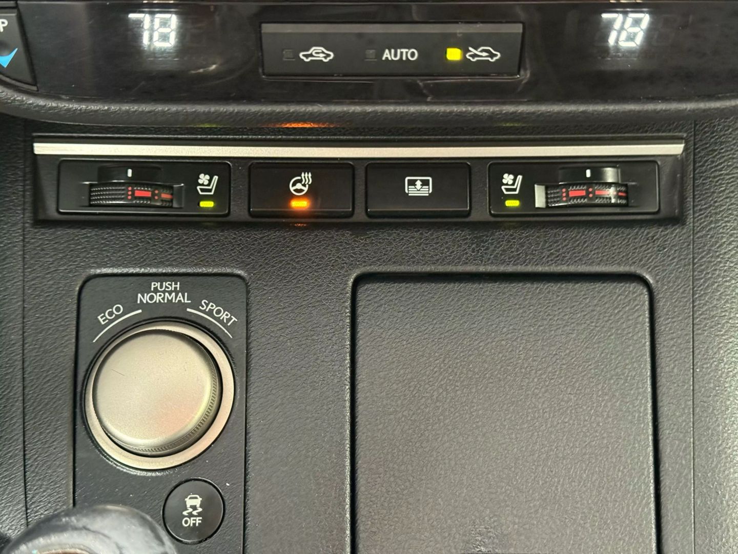 2013 Lexus Es - Image 29