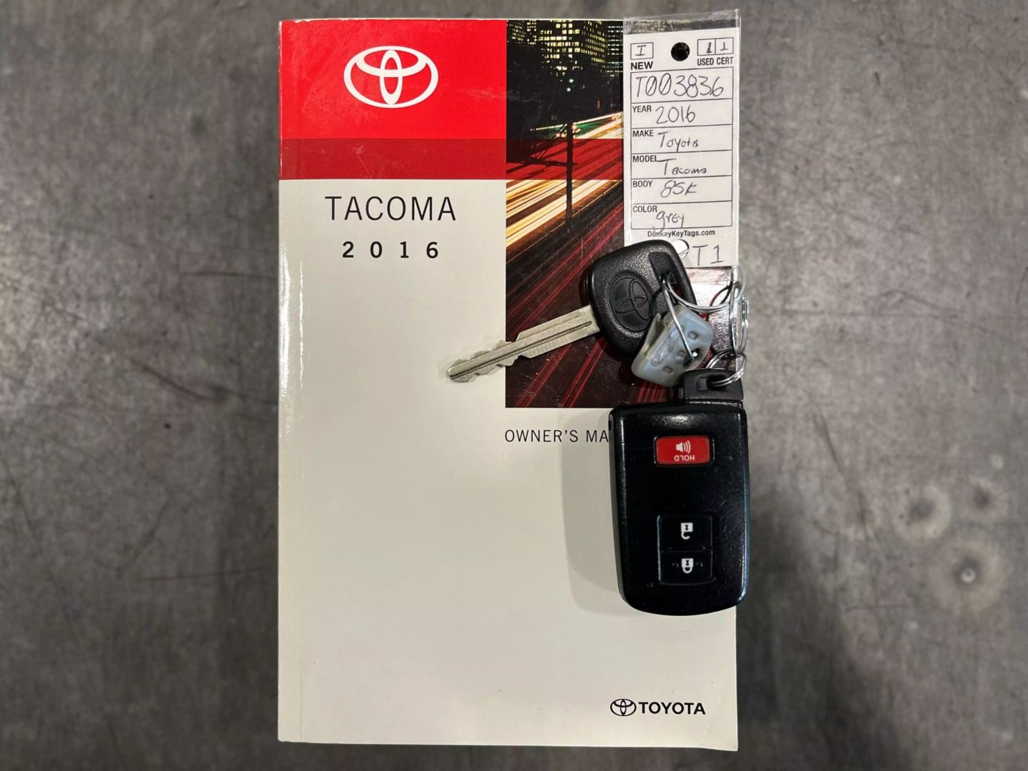 2016 Toyota Tacoma Double Cab Limited Pickup 4d 5 Ft - Image 44