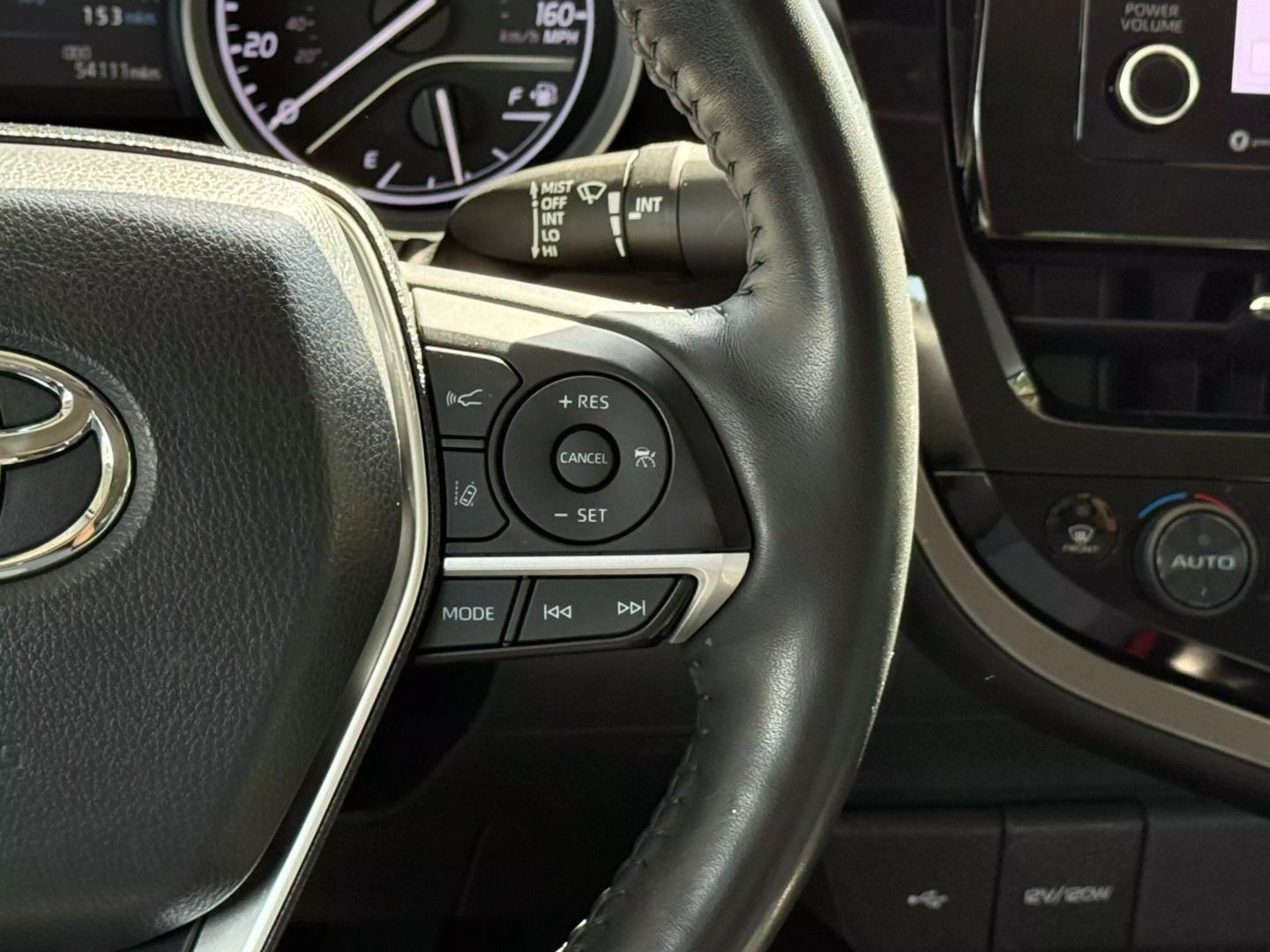 2023 Toyota Camry - Image 34