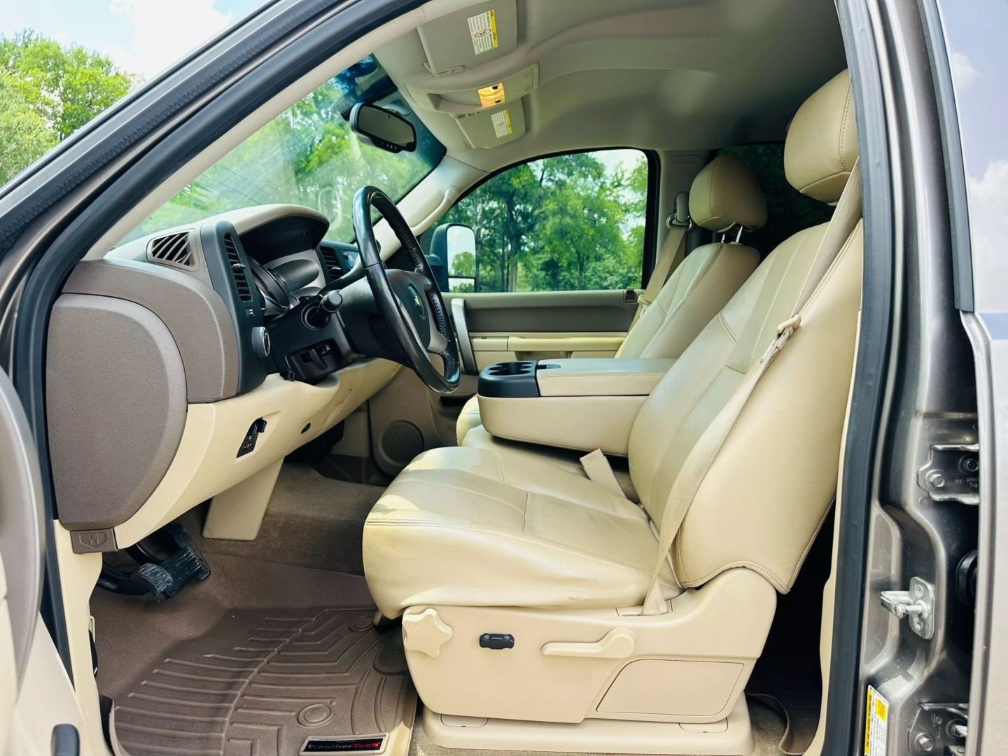 2013 Chevrolet Silverado 3500 Hd Crew Cab - Image 15