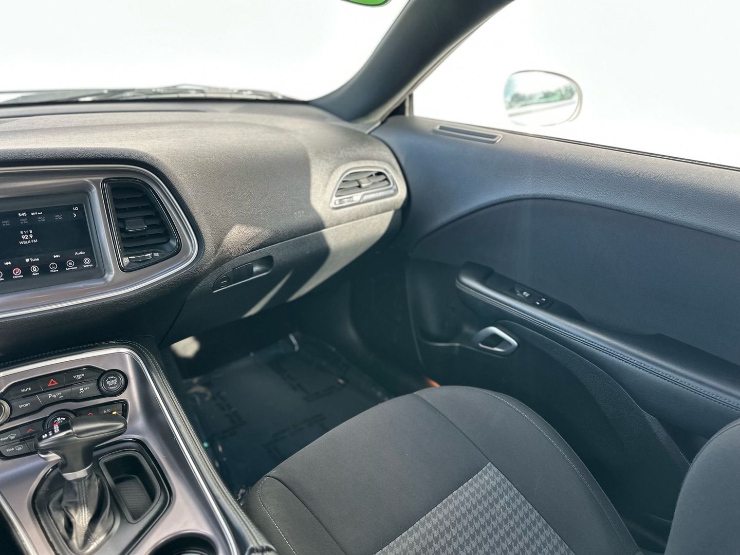 2022 DODGE CHALLENGER COUPE V6, 3.6 LITER GT COUPE 2D