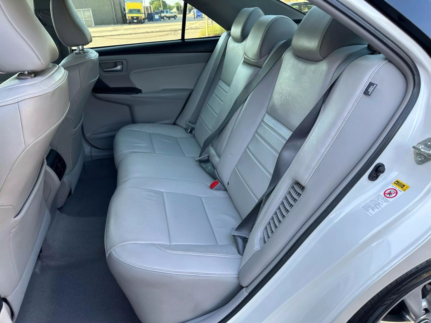 2015 Toyota Camry - Image 26
