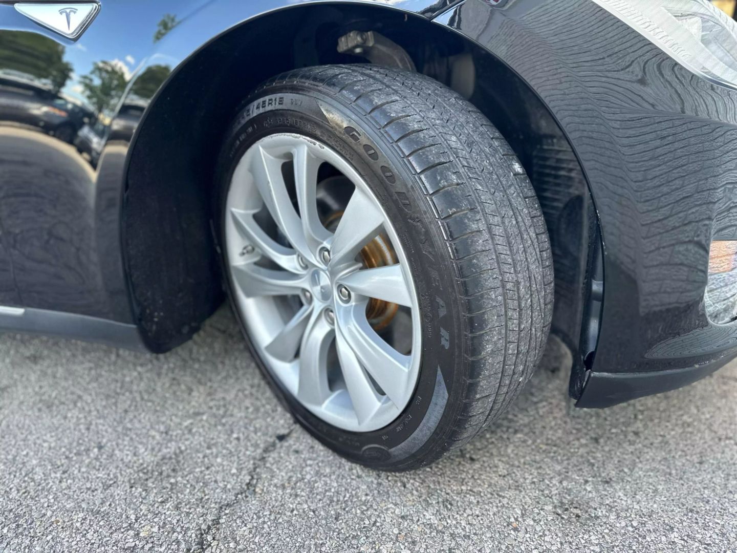 2014 Tesla Model S - Image 75