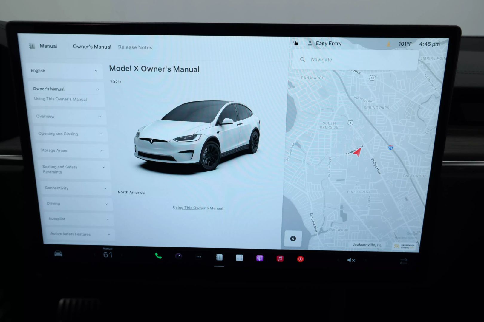 2022 Tesla Model X - Image 33