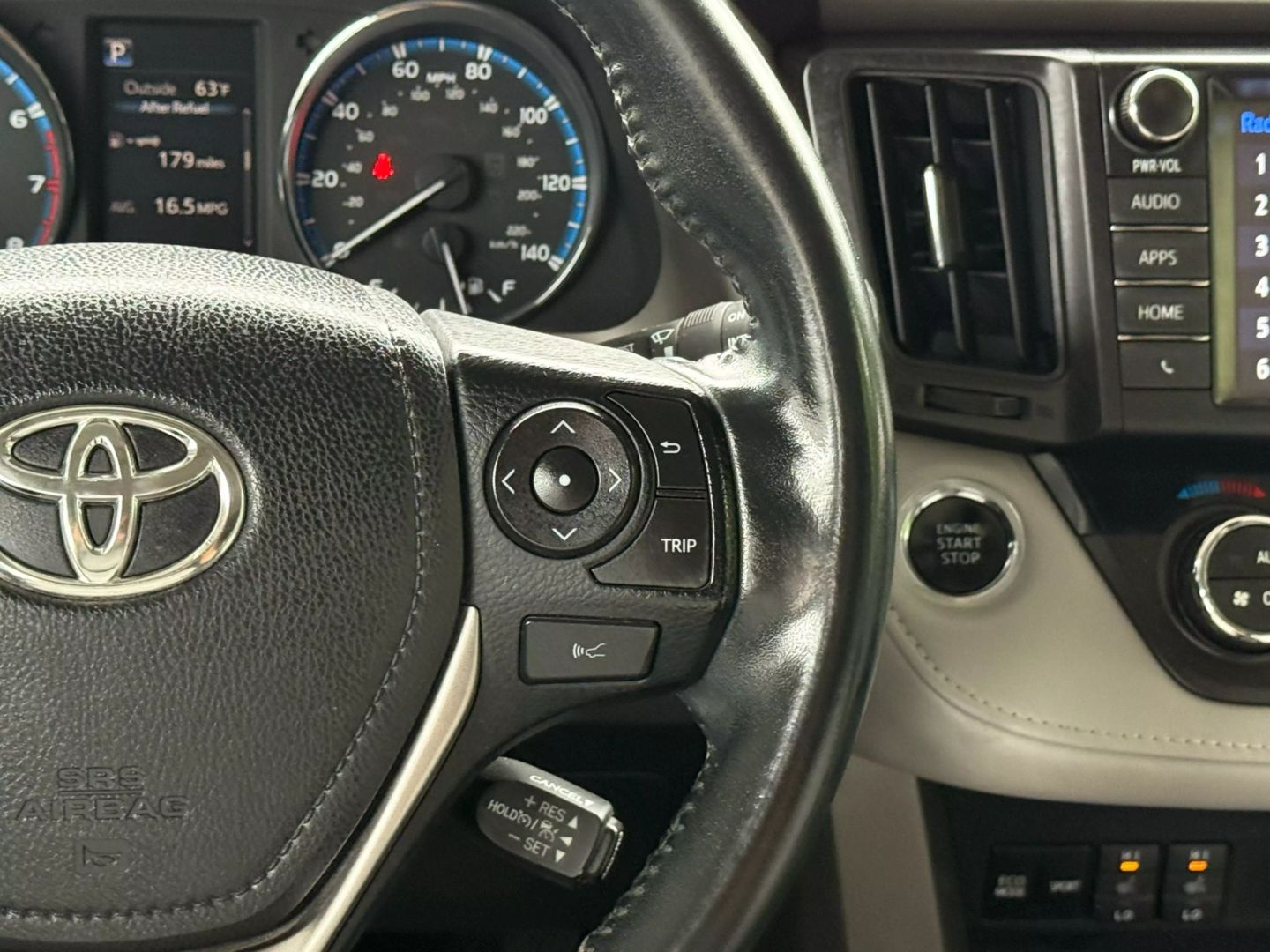 2016 Toyota Rav4 - Image 34