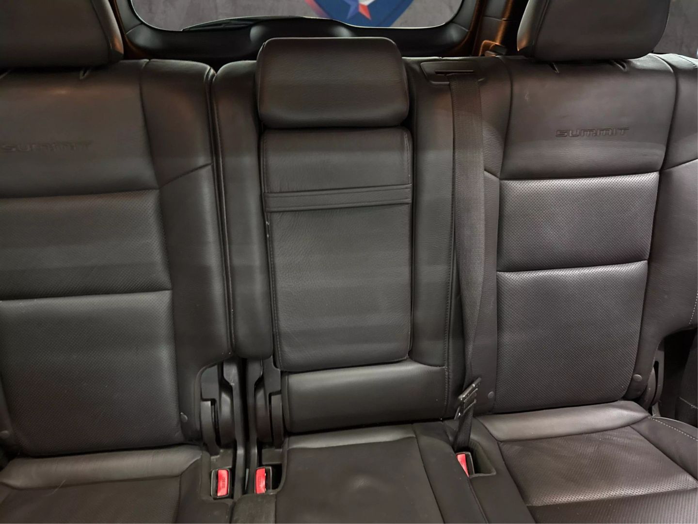 2014 Jeep Grand Cherokee - Image 33