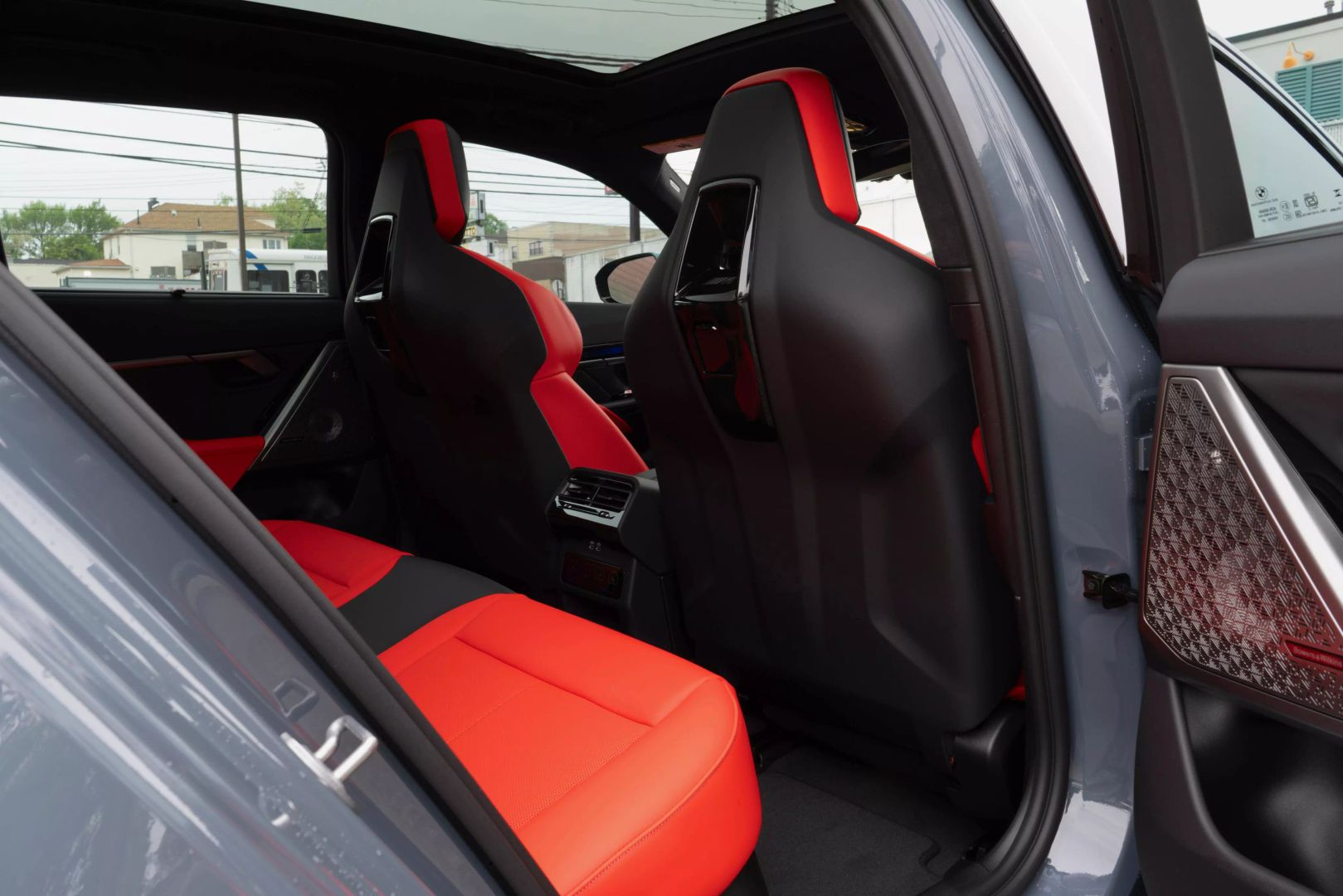 2025 Bmw M5 - Image 63