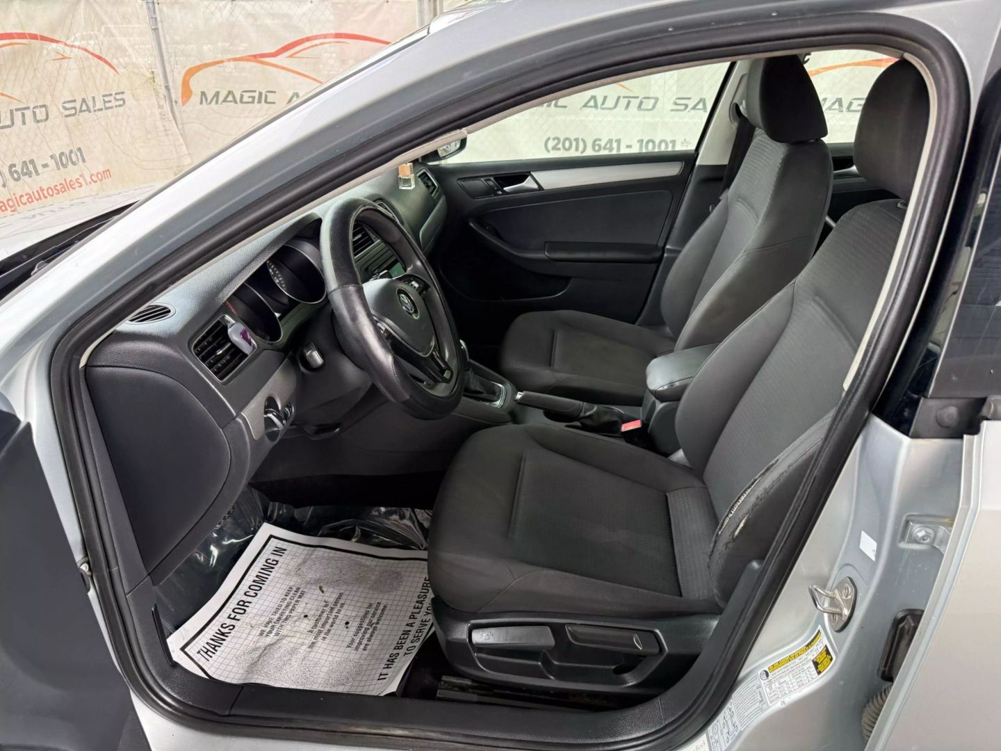 2015 Volkswagen Jetta - Image 15