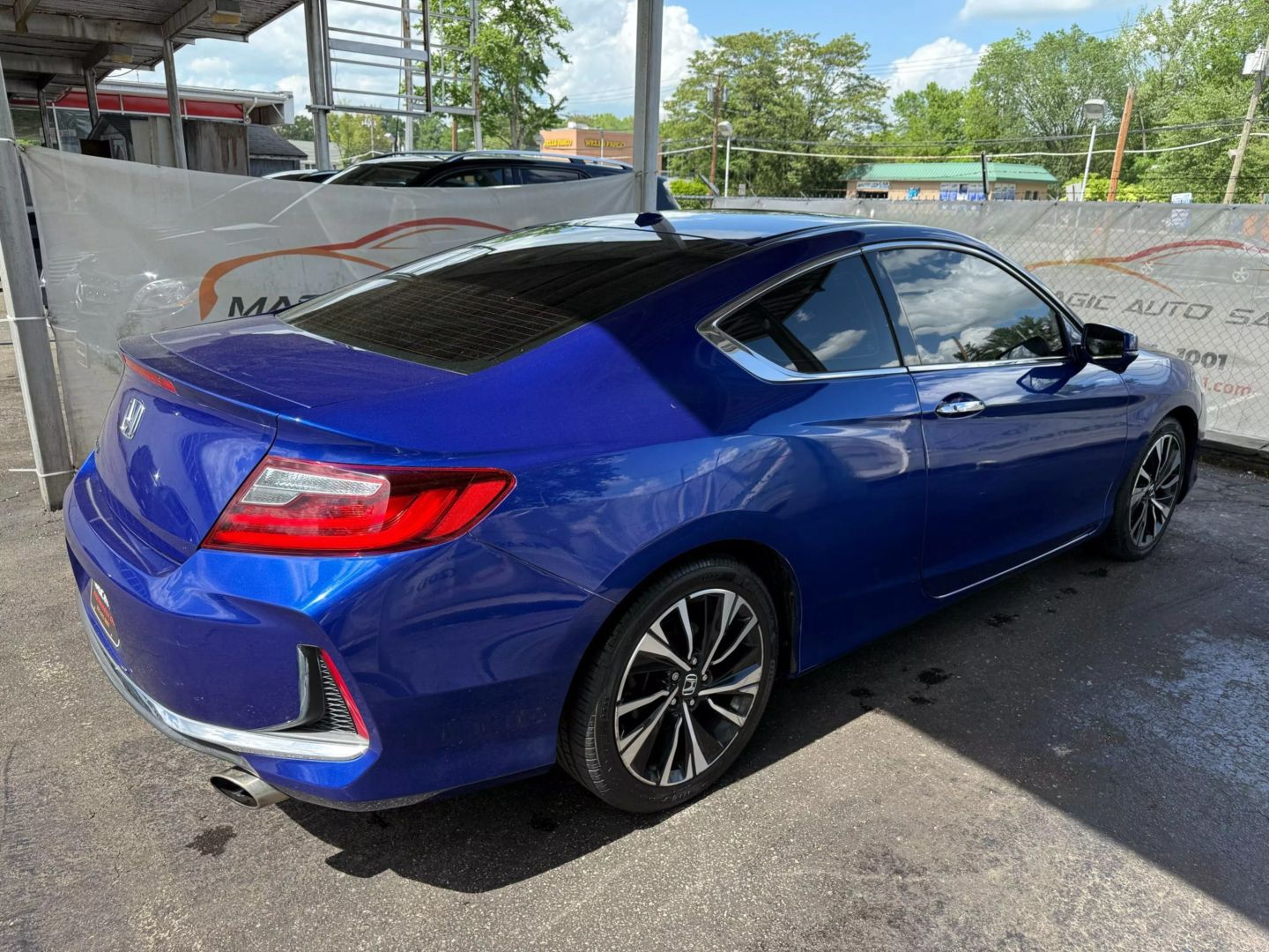 2017 Honda Accord - Image 13