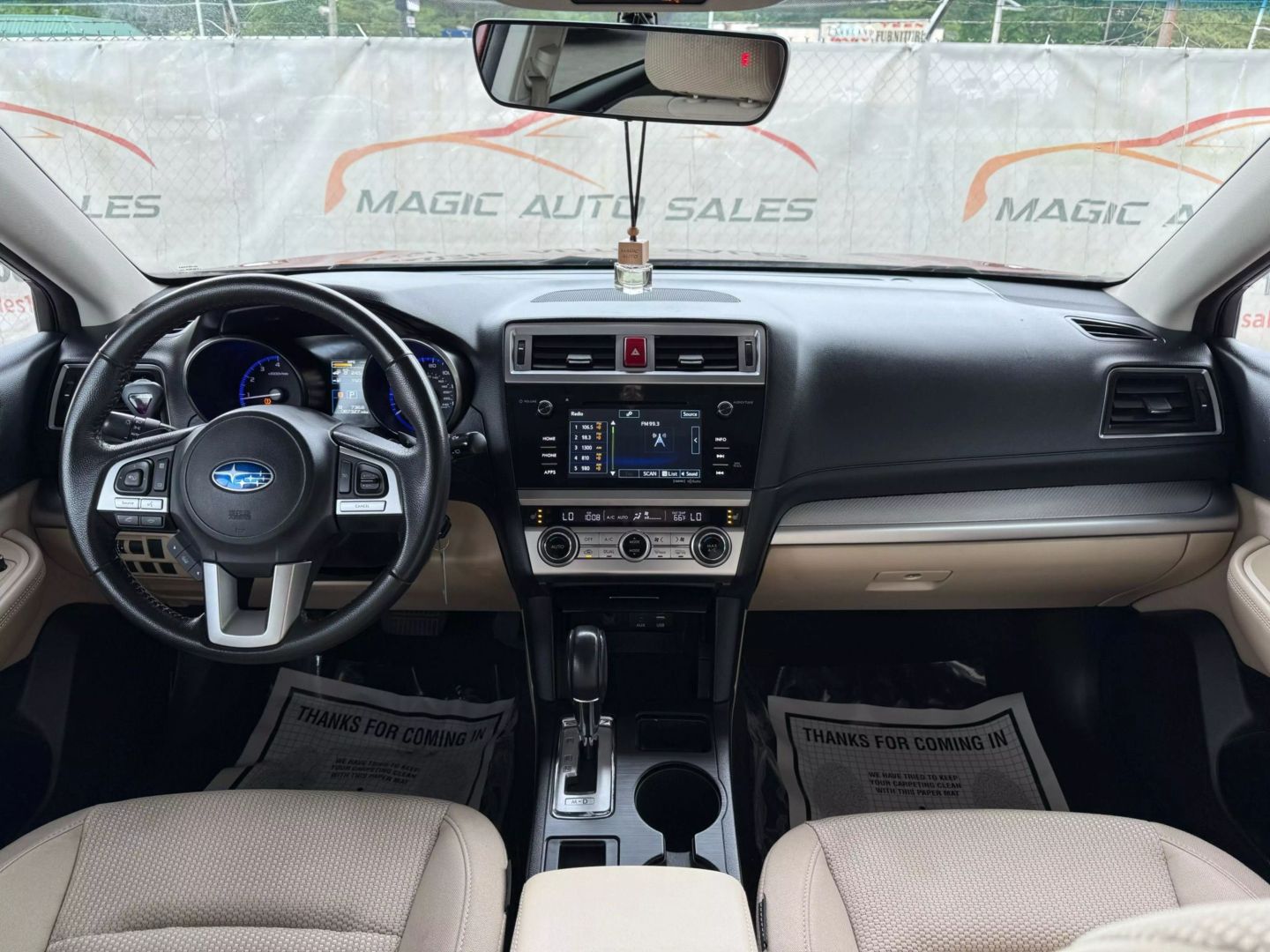 2017 Subaru Outback - Image 27