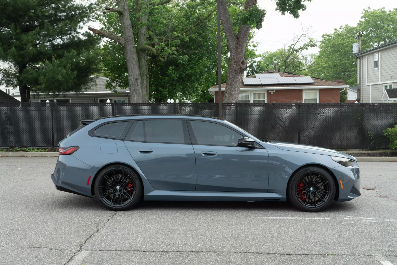 2025 Bmw M5 - Image 18