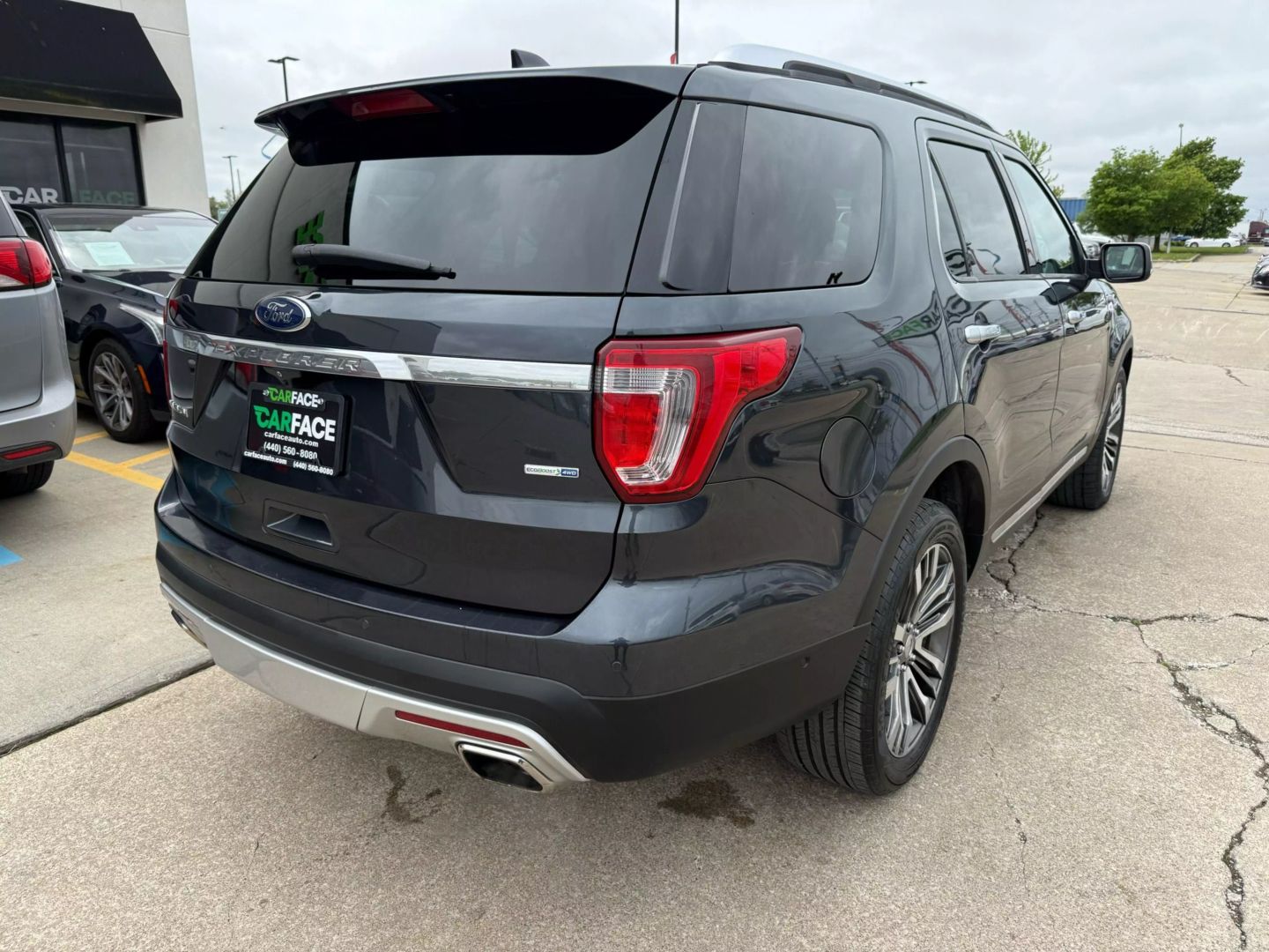 2017 Ford Explorer - Image 16