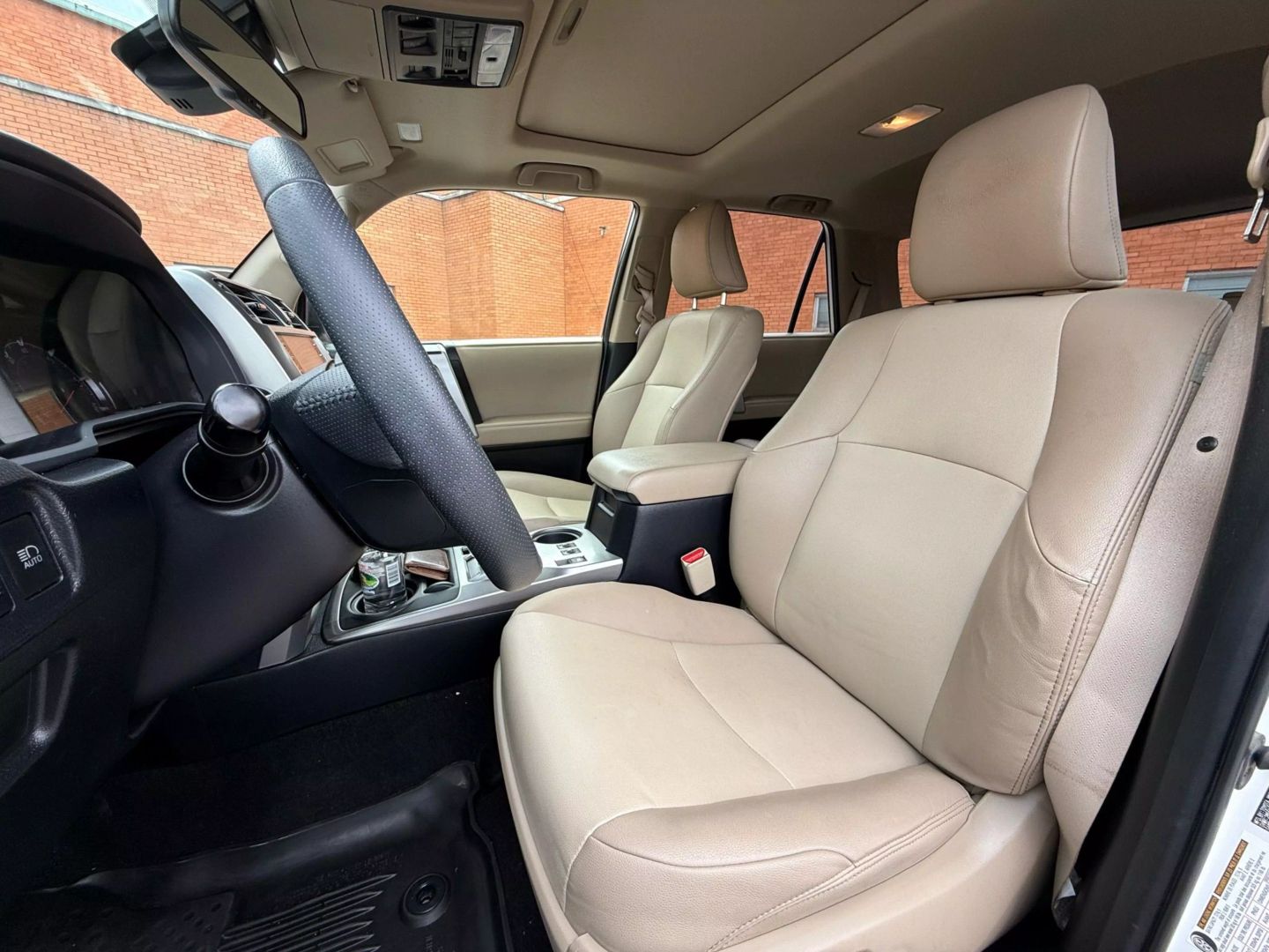 2020 Toyota 4runner - Image 2