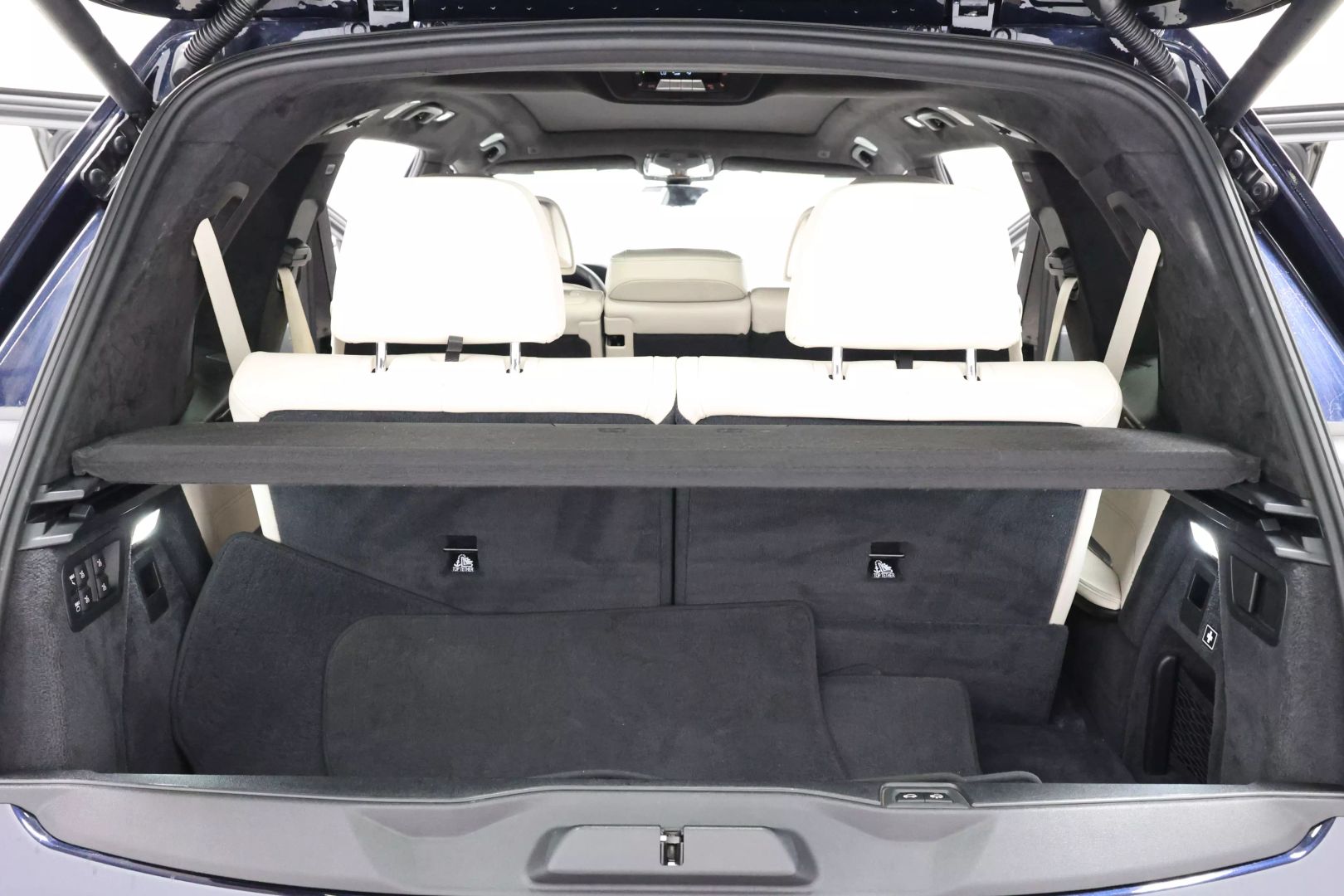 2019 Bmw X7 - Image 76