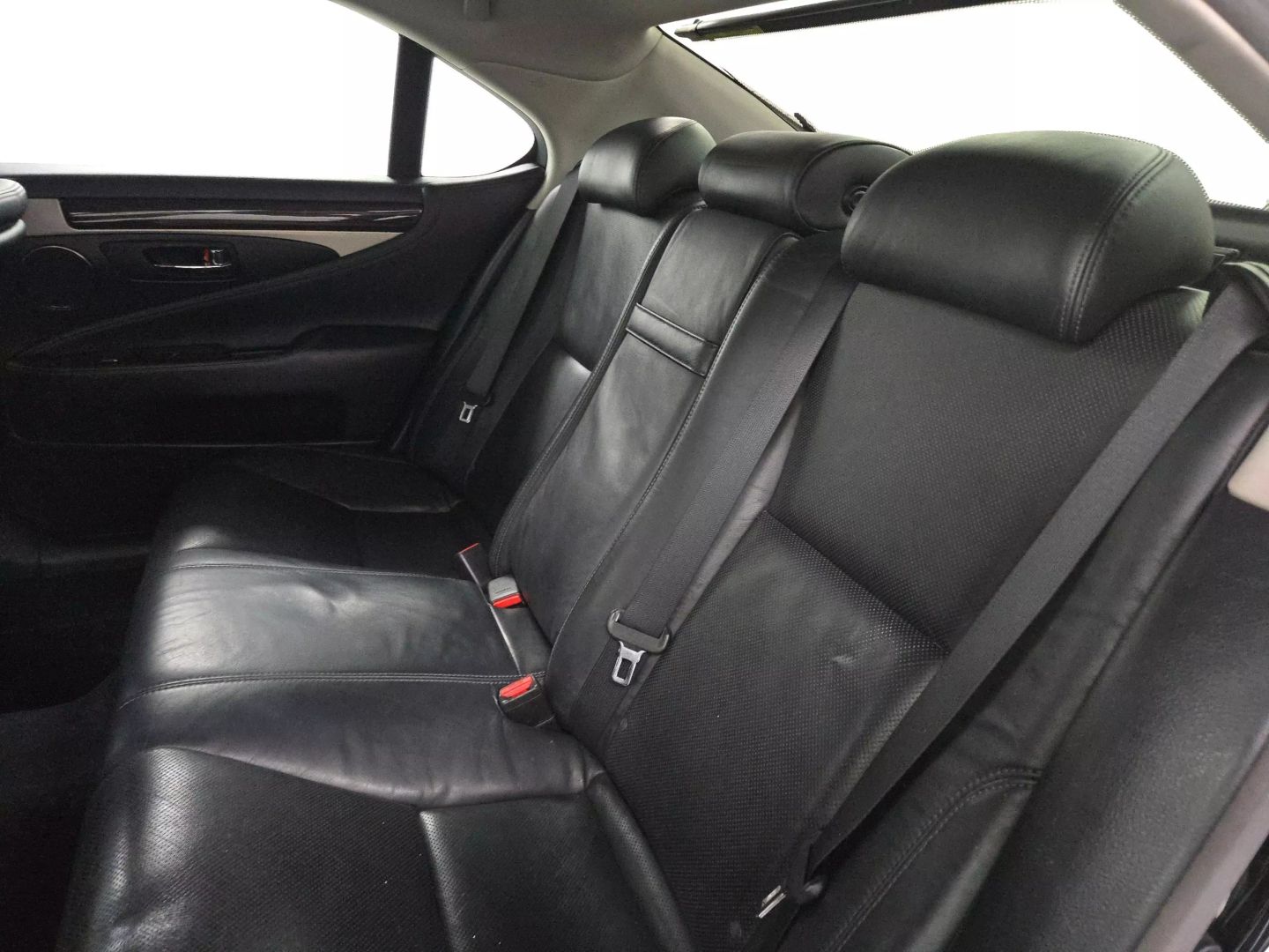 2016 Lexus Ls - Image 14