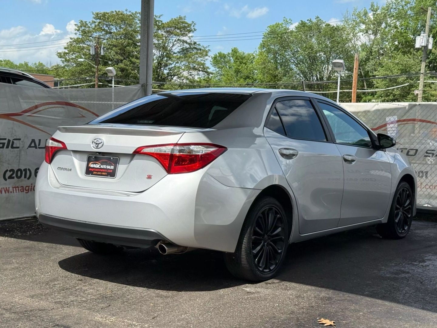 2015 Toyota Corolla - Image 11