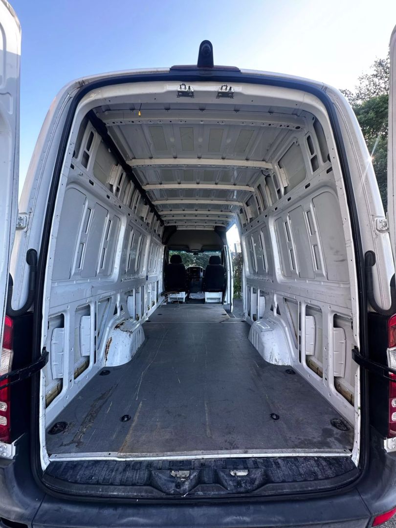 2013 Mercedes-benz Sprinter 2500 Cargo - Image 26