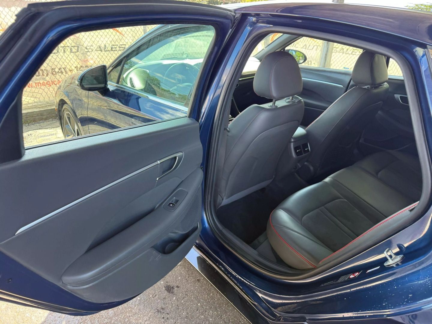 2021 Hyundai Sonata - Image 17
