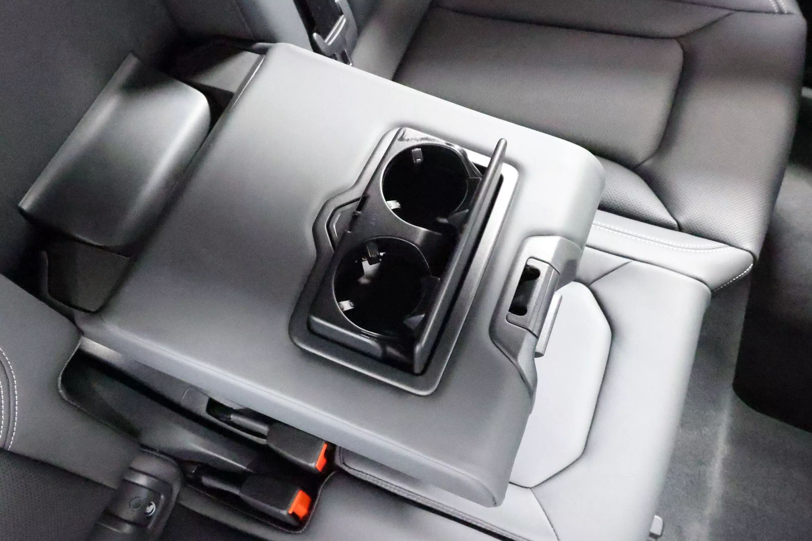 2025 Audi Q8 - Image 81
