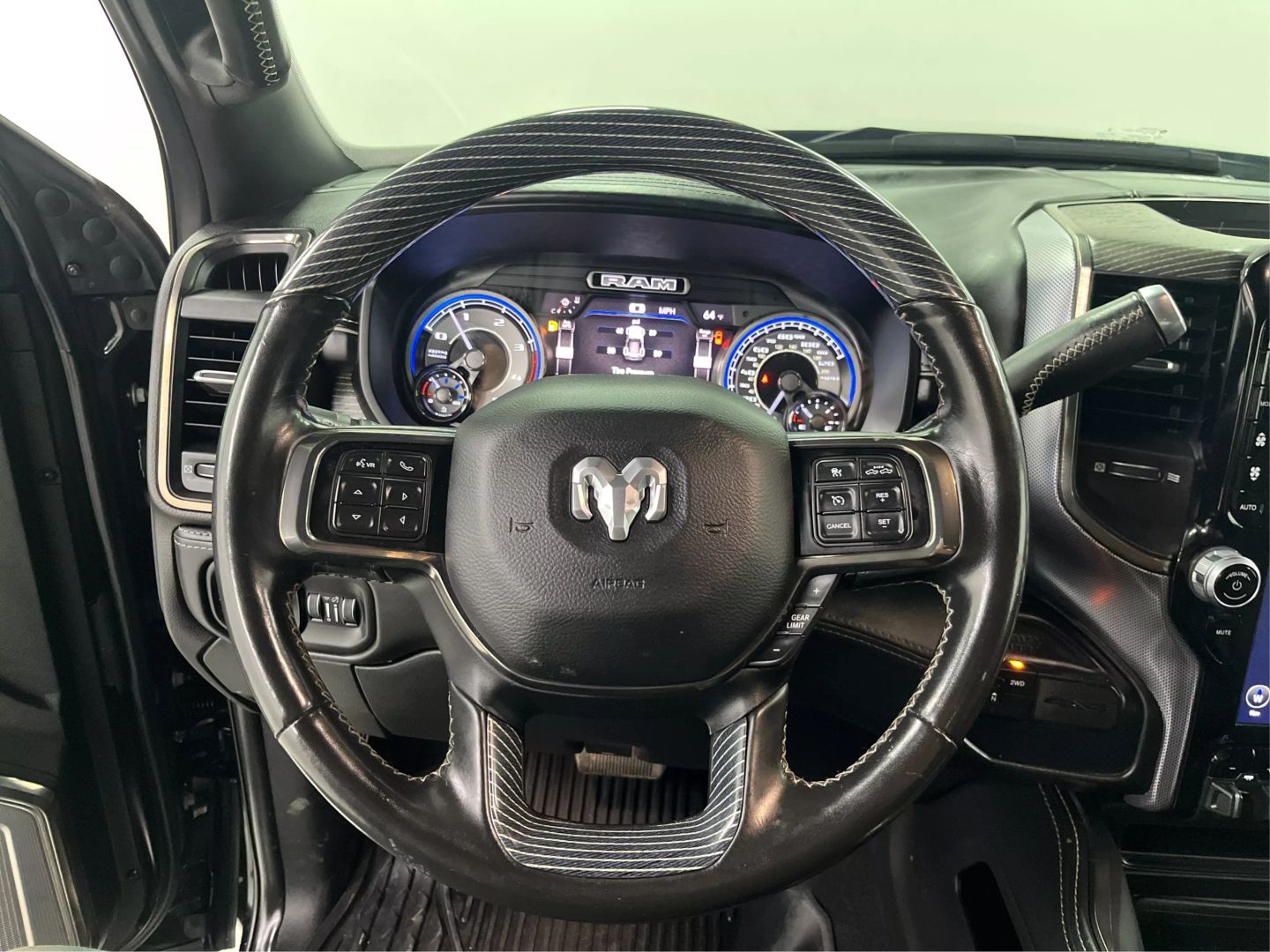 2020 Ram 3500 Crew Cab - Image 18