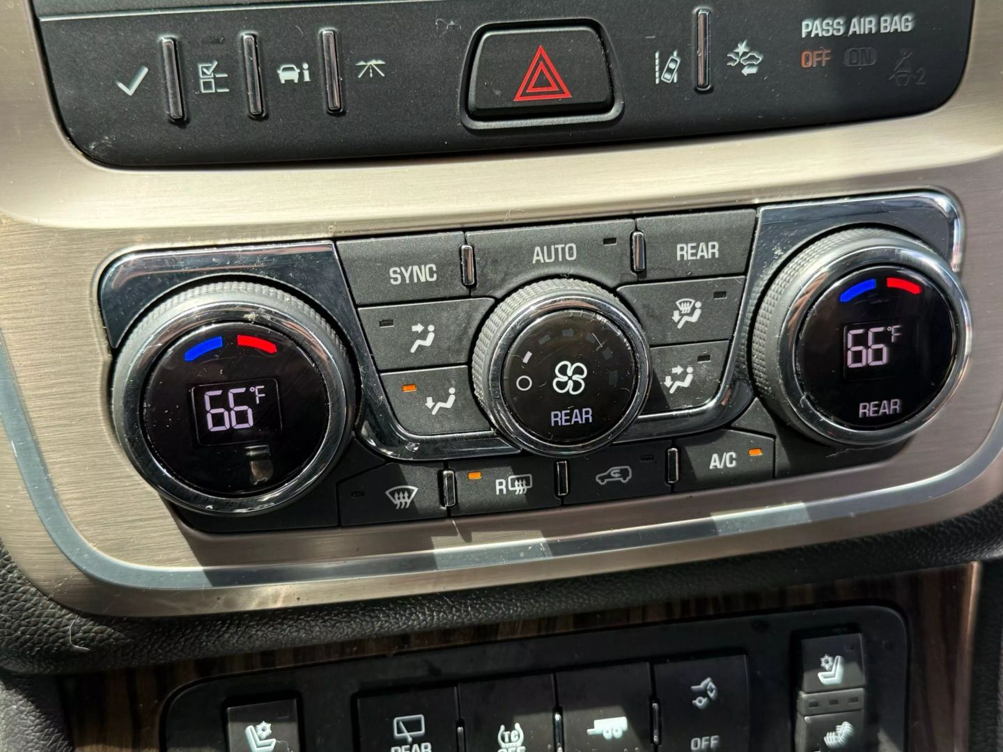 2016 Gmc Acadia - Image 46