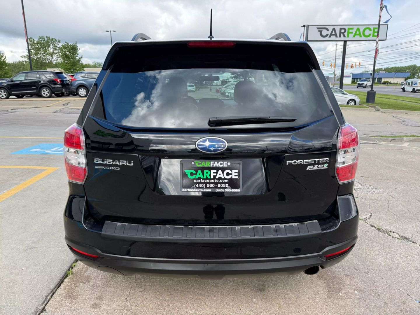 2015 Subaru Forester - Image 10