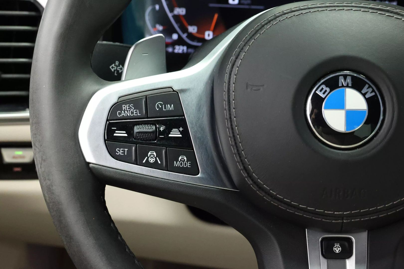 2019 Bmw 8 Series - Image 24