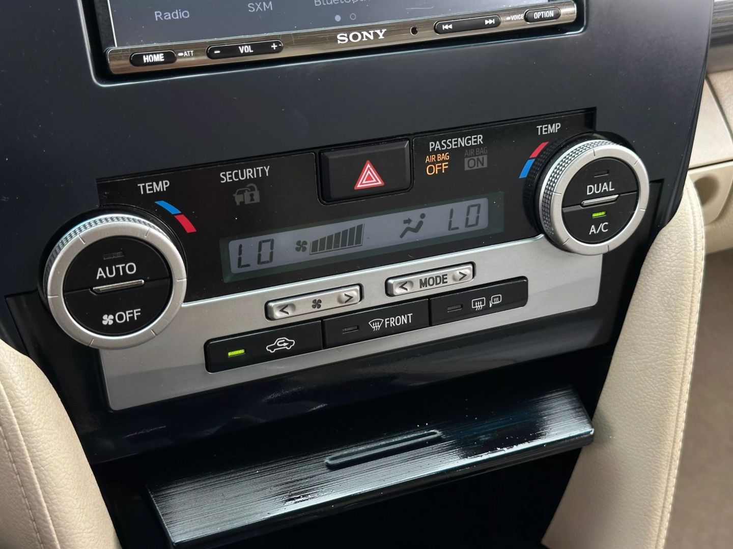 2012 Toyota Camry - Image 34