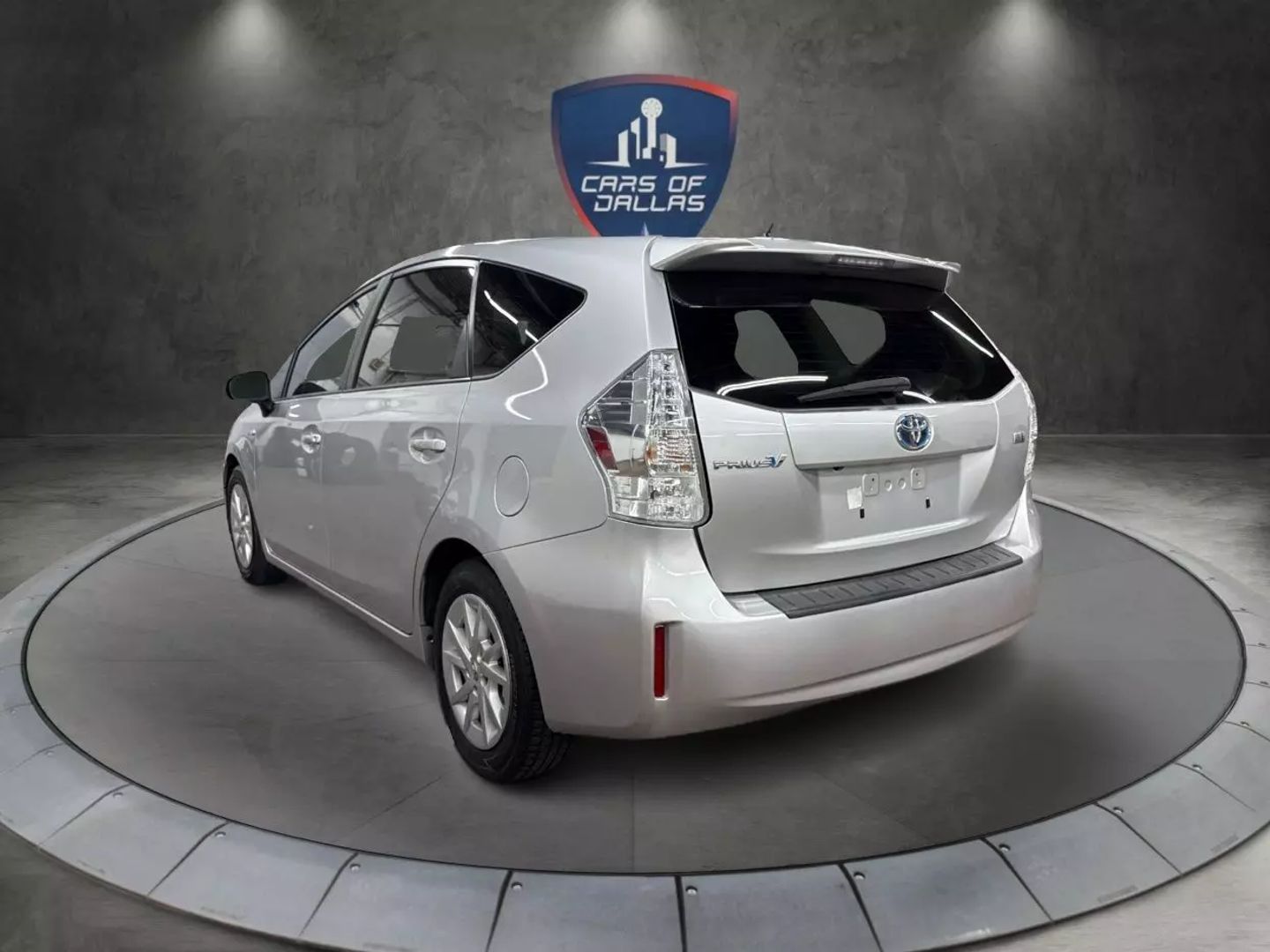 2012 Toyota Prius V - Image 3