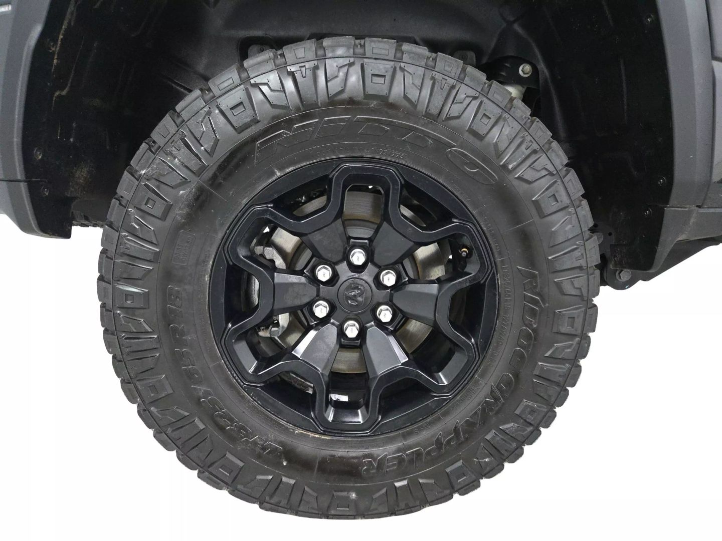 2021 Ram 1500 Crew Cab - Image 25