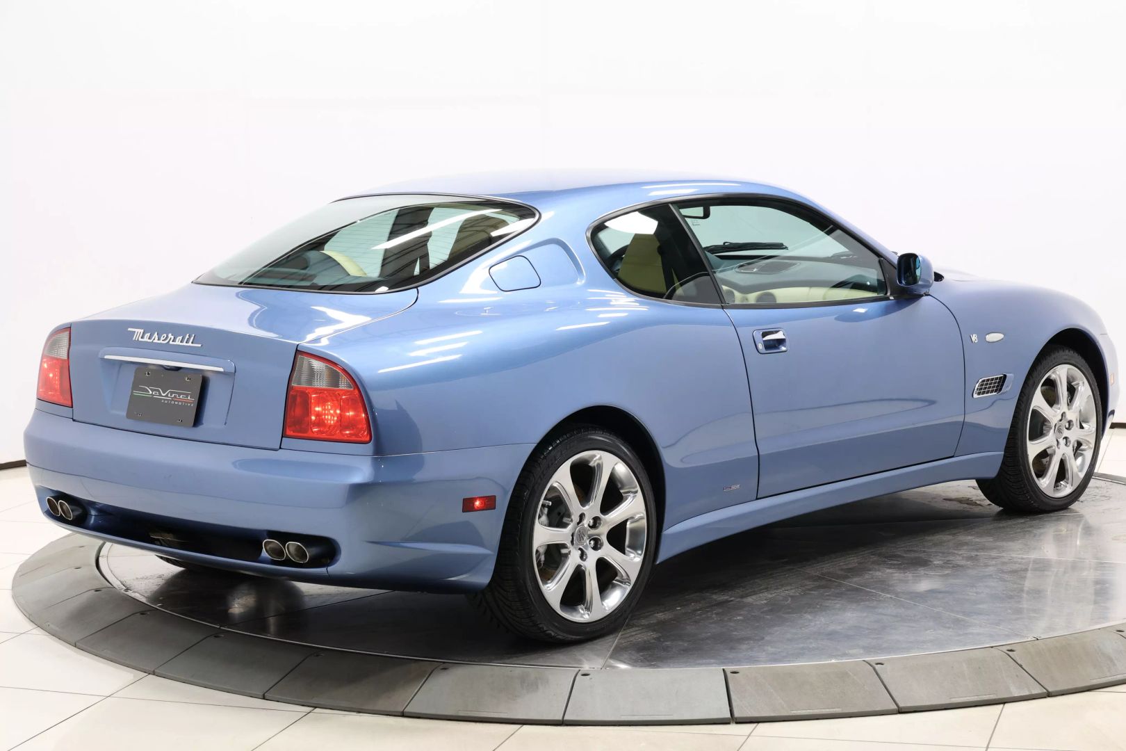 2004 Maserati Coupe - Image 4