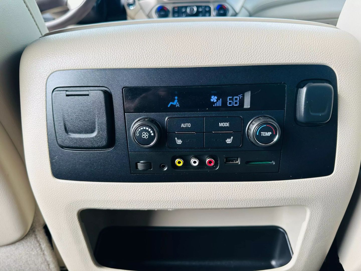 2016 Gmc Yukon Xl - Image 22