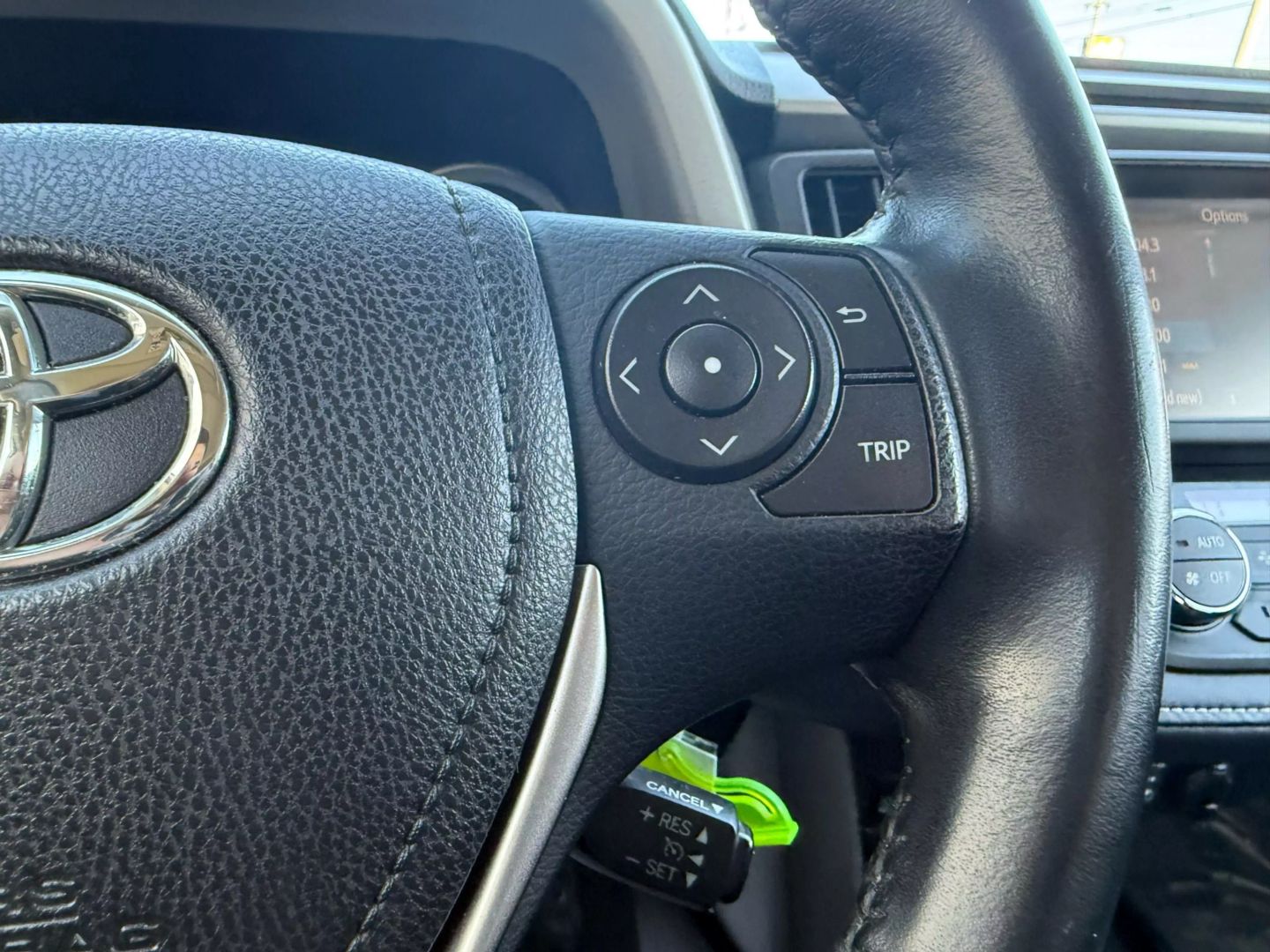 2016 Toyota Rav4 - Image 31