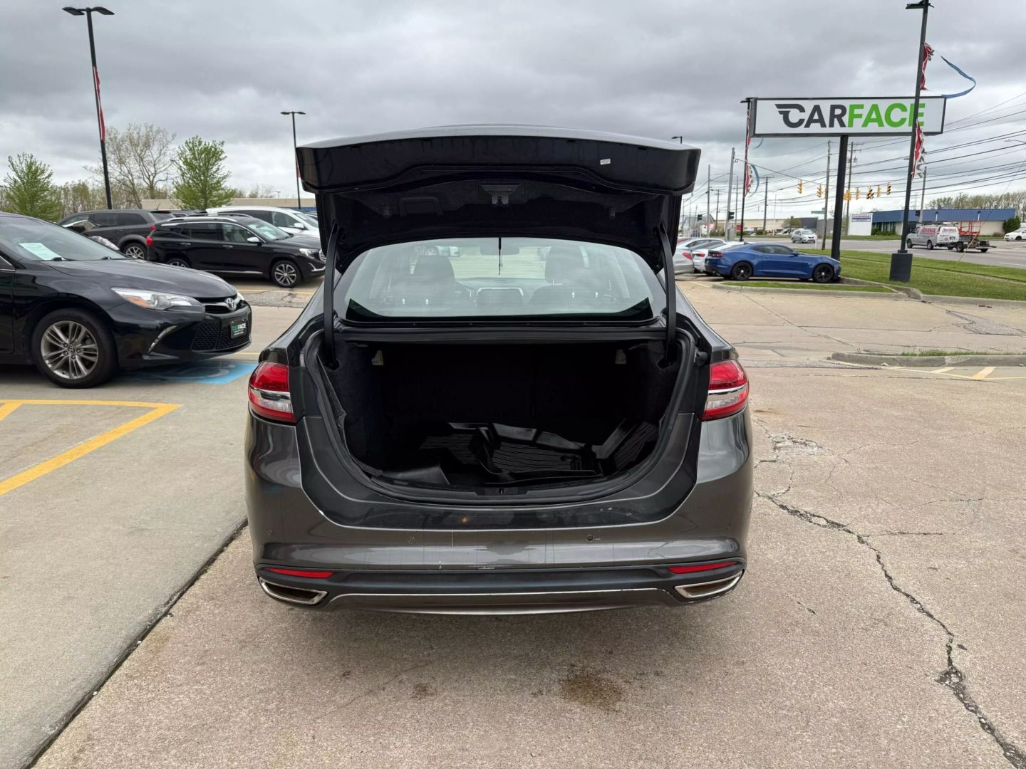 2018 Ford Fusion - Image 11