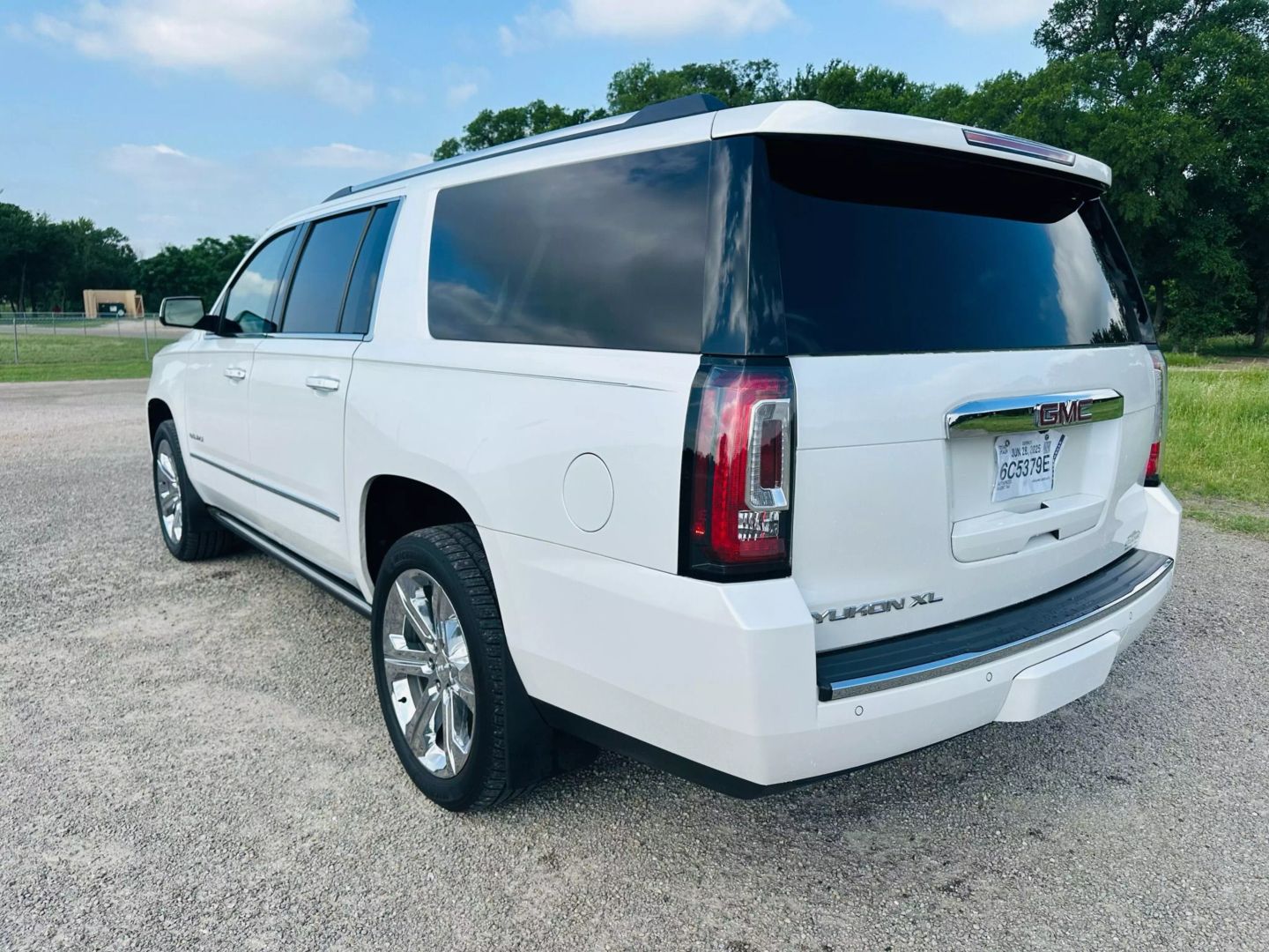 2016 Gmc Yukon Xl - Image 8